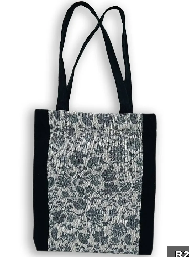 Hibiscus Black casual printed linen tote bag