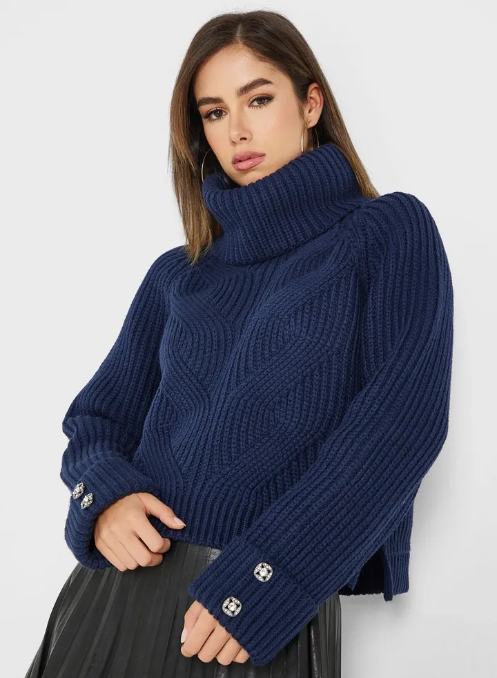 Turtle Neck Knitted Sweater