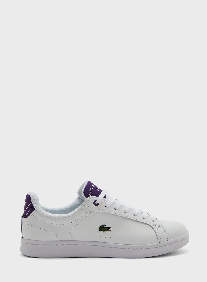 Carnaby Pro 2232 Low Top Sneakers