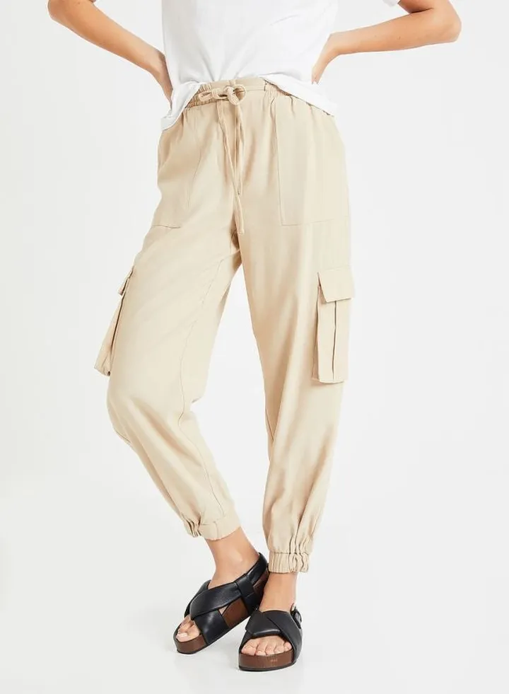 Cargo Joggers Beige
