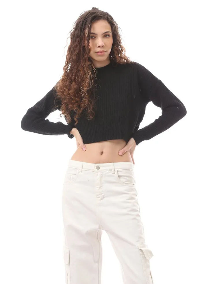 Cropped Plain Black Acrylic Pullover