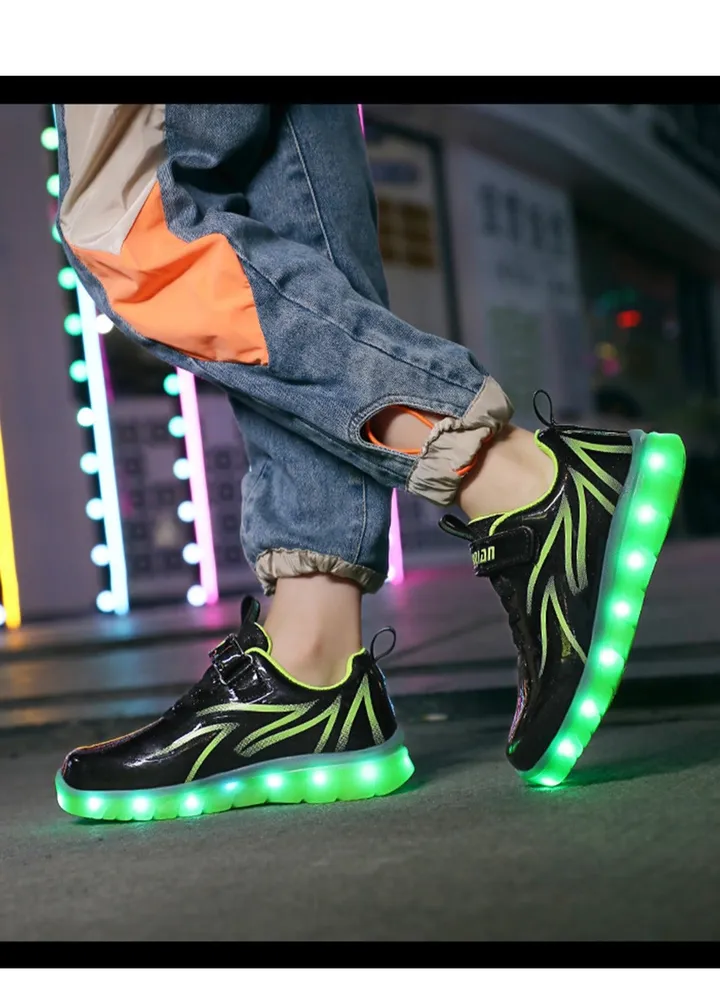 Walking Shoes LED Lights Shoes Light Up Boys And Girls Children USB Charge Black