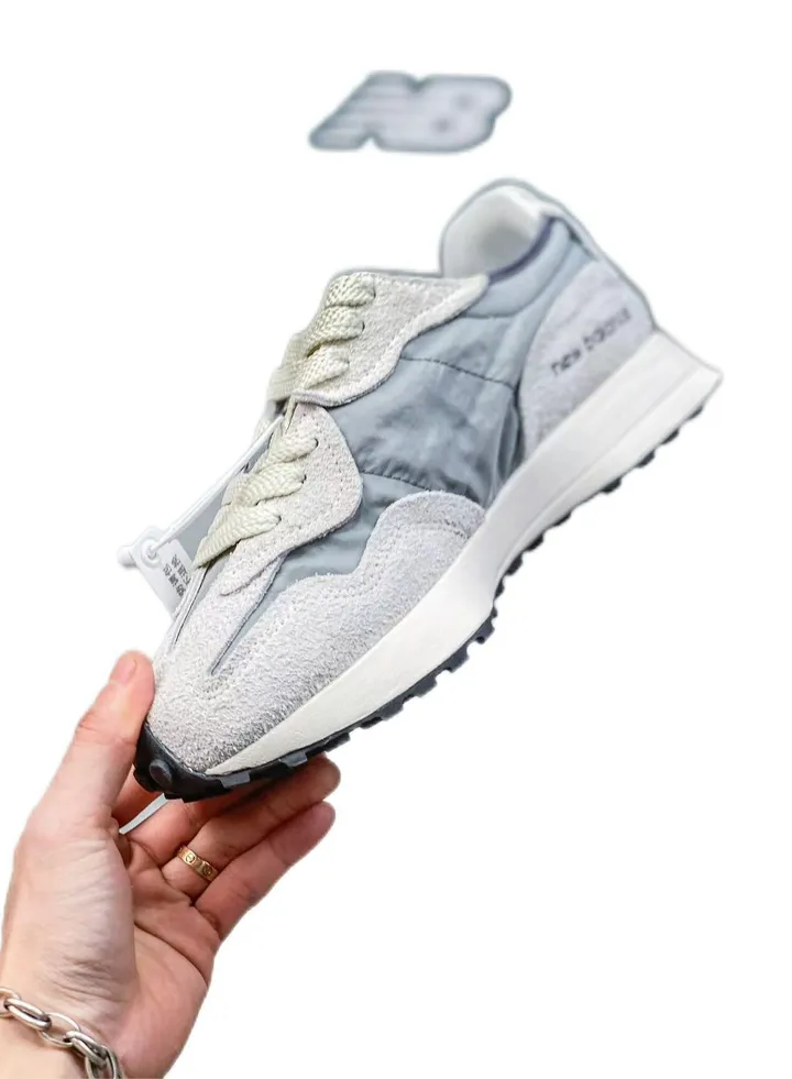 New Balance 327 casual sneakers