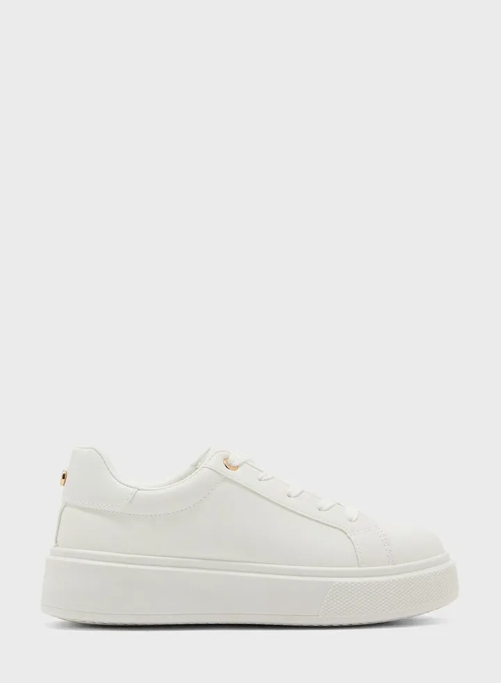 Mabel Low Top Sneakers