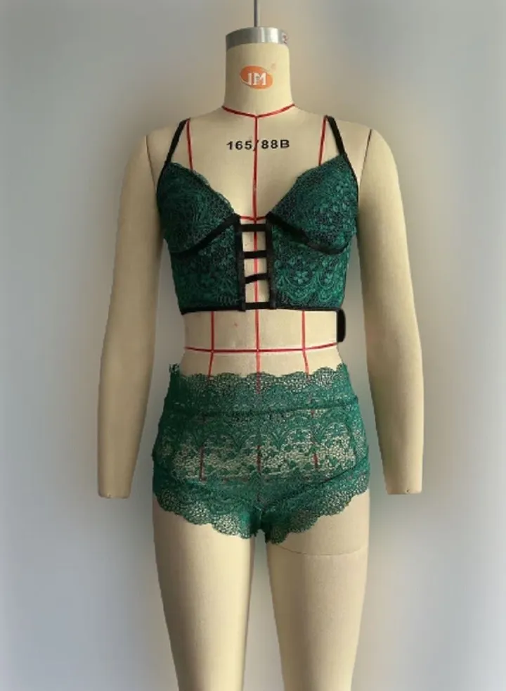 2-Piece Women Comfortable Backless Lingerie Set Green