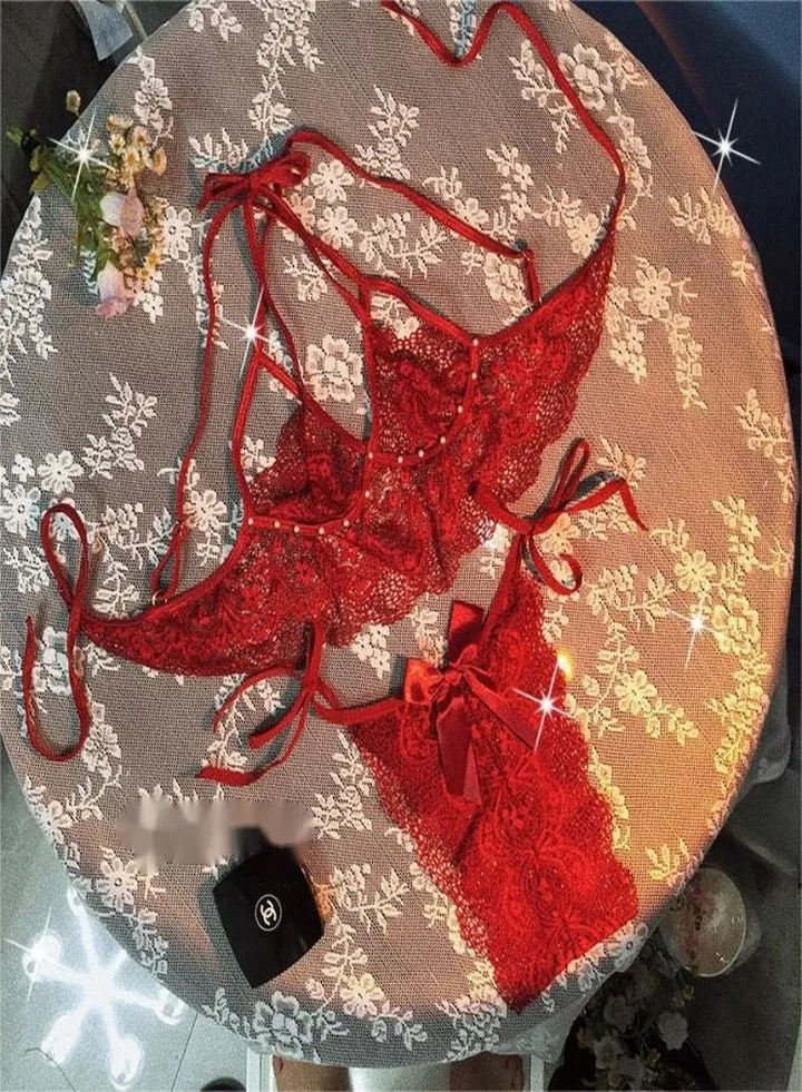 Women's Soft Cup Bra and Underwear Set Lingerie Sets Chemises Bralette Romantic Pearl Lace Straps Hollow Fishnet Triangle Bra Bow-knot High Cut Brief Red