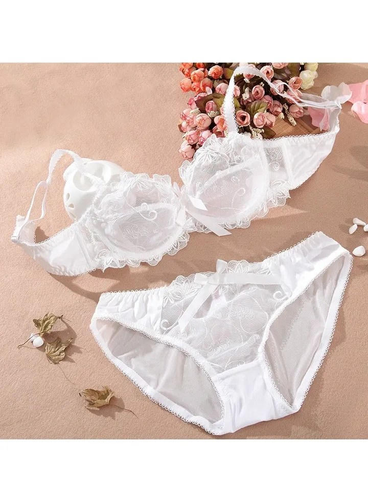 Lace Trim Lingerie Set.