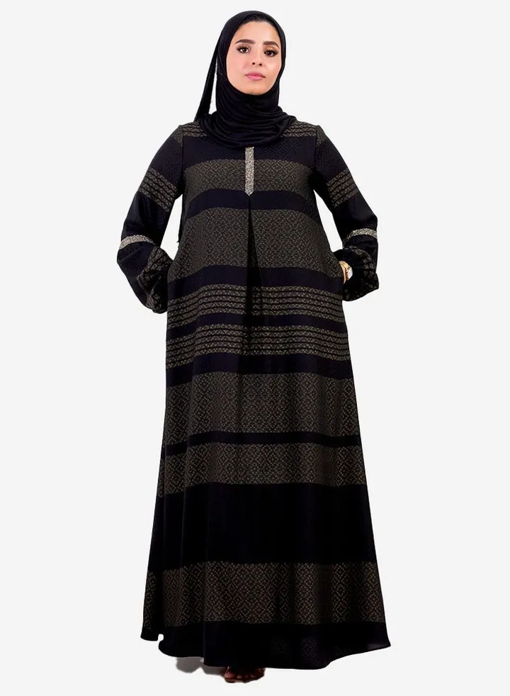 Gold gelatin abaya made of silk
