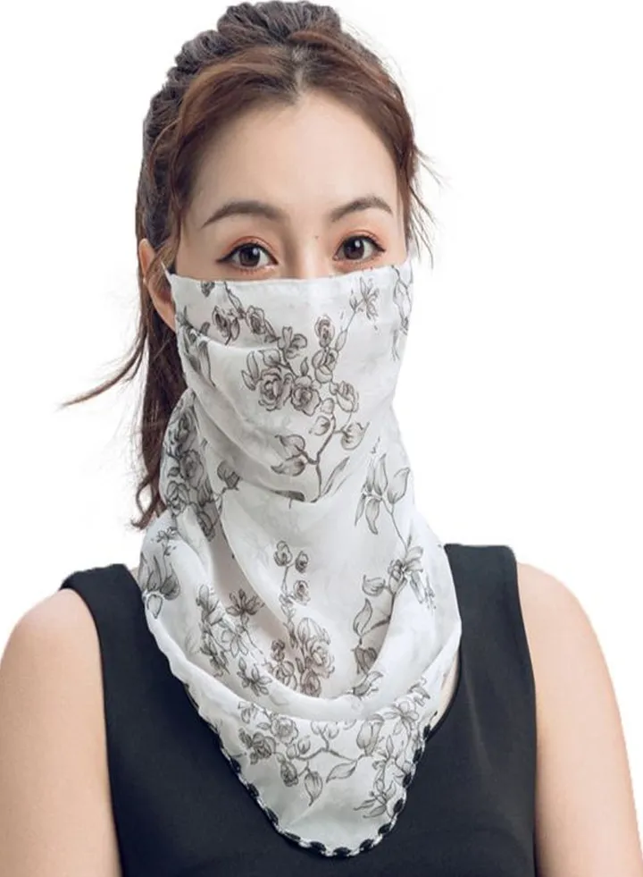 Floral Printed Face Mask White/Black