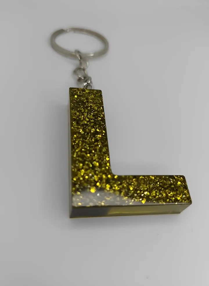 Alphabet Letter Keychain- Letter (L)Gold