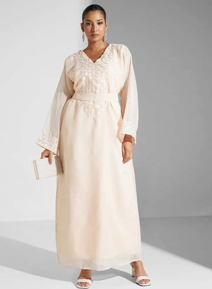 Embroidered Belted Jalabiya