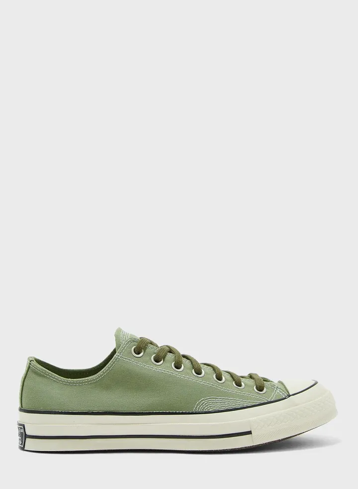 Chuck 70