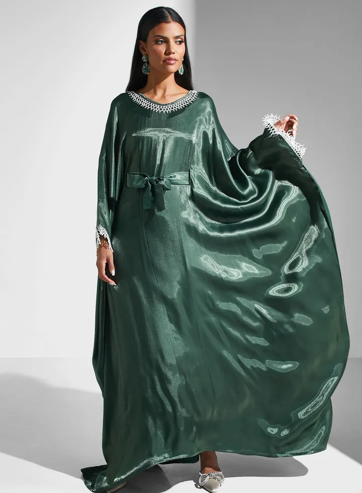 Cape Sleeve Jalabiya