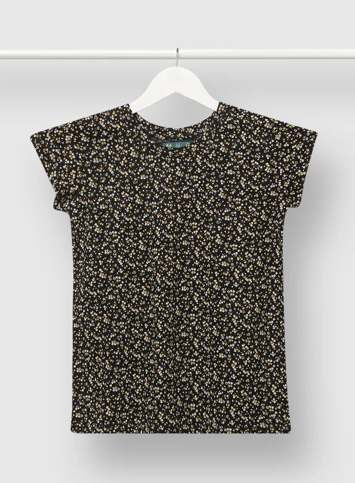 Girls Beautiful Casual Cotton Printed T-Shirt Golden