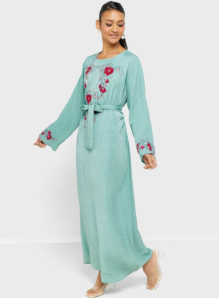 Embroidered Belted Jalabiya