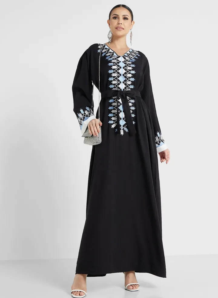 Embroidered Belted Jalabiya