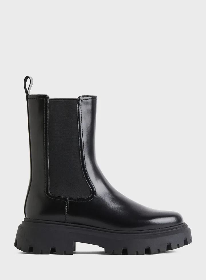 Chunky Chelsea Boots