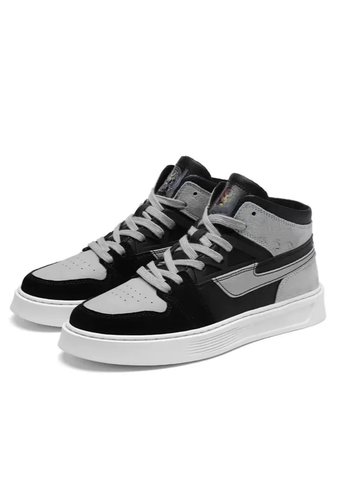 High top board shoes for men's thick soles, high rise sports shoes, casual mid top, versatile and trendy shoes