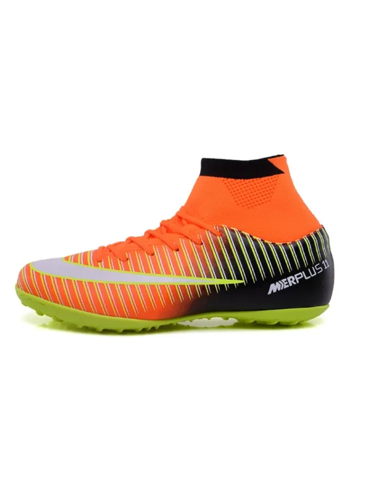 New Comfortable Football Shoes for Men