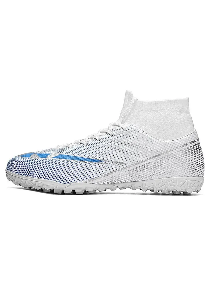 New Comfortable Men's And Women's Football Sneakers