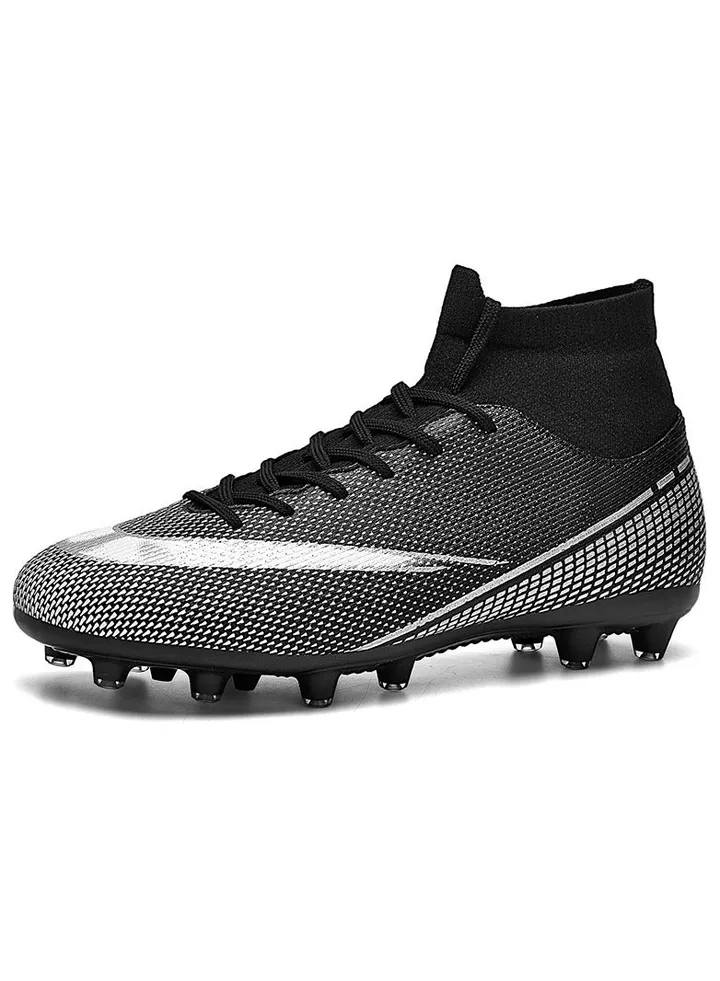 New Comfortable Men's And Women's Football Sneakers