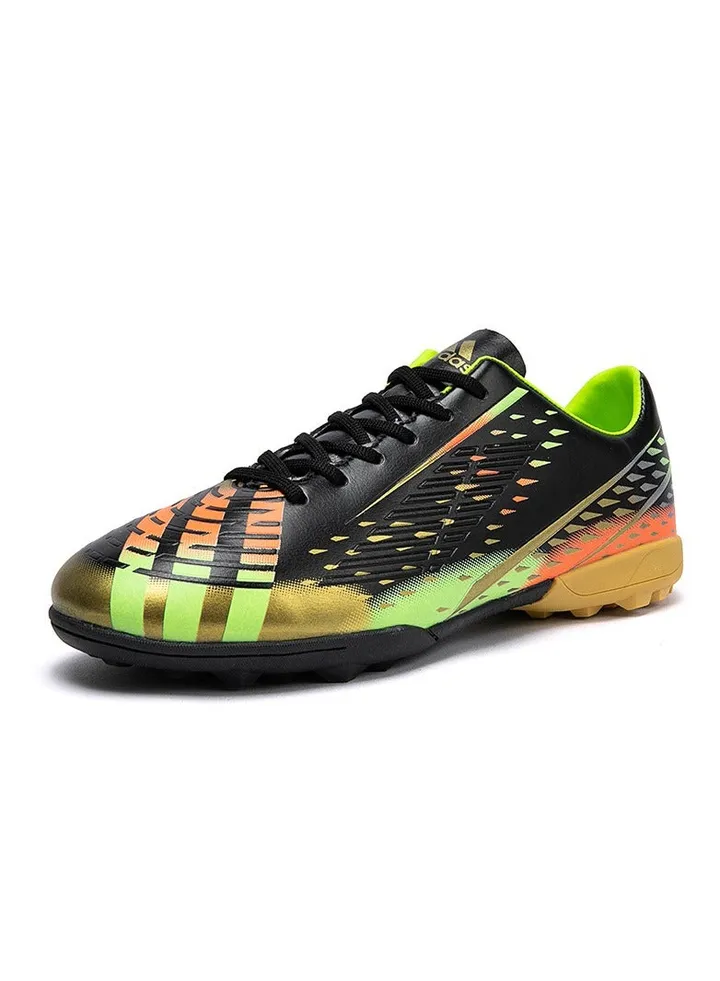 New Comfortable Men's And Women's Football Sneakers