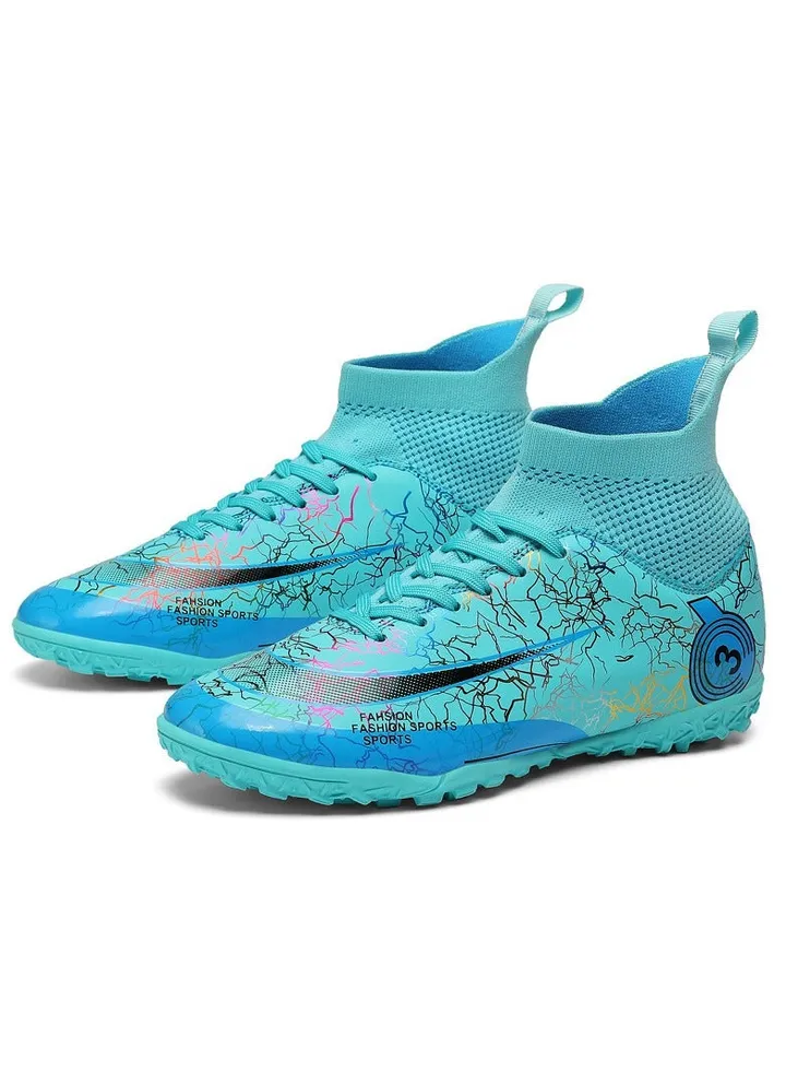 New Comfortable Men's And Women's Football Sneakers