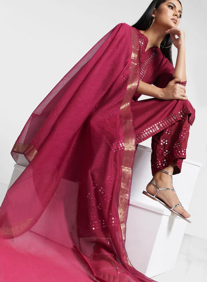 Silk Detail Dupatta