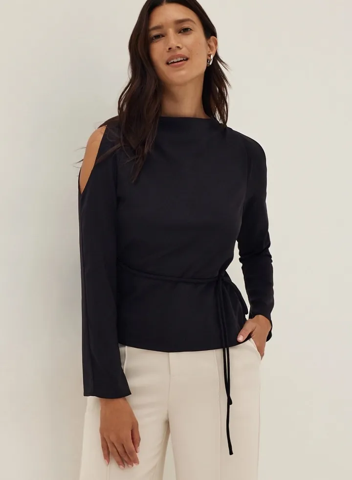 Oslo Black Top