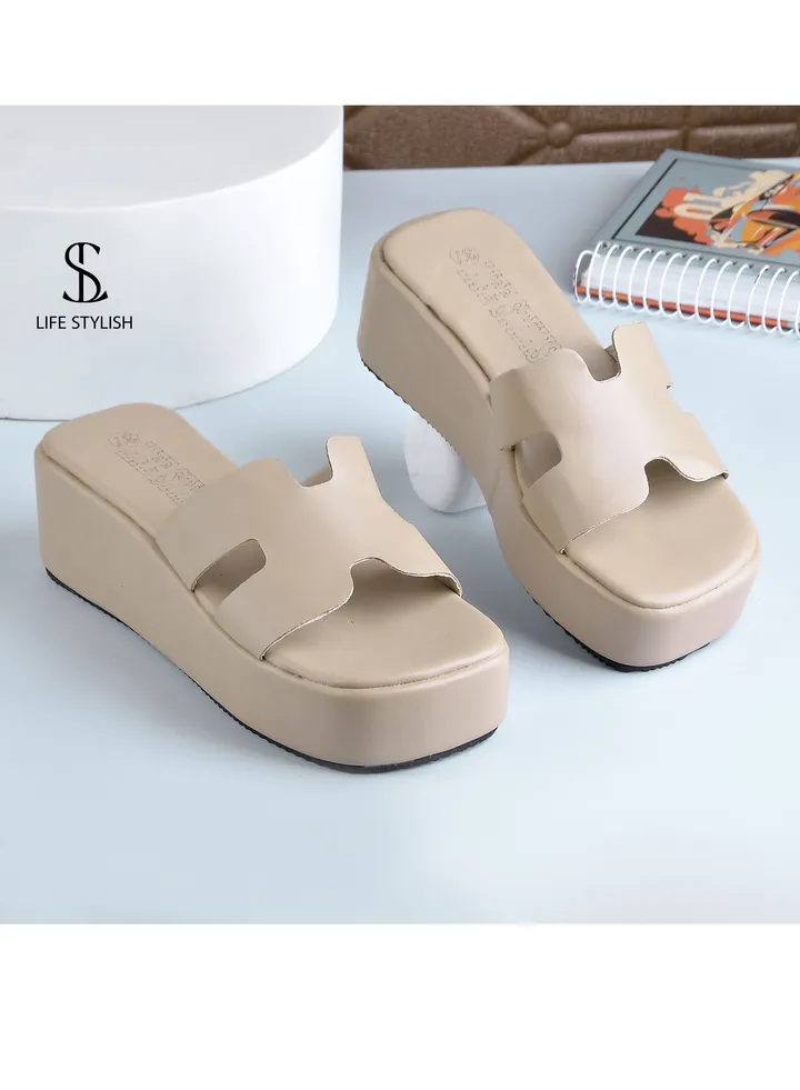 S-10 Comfortable Heel Leather Slipper For Women - Beige
