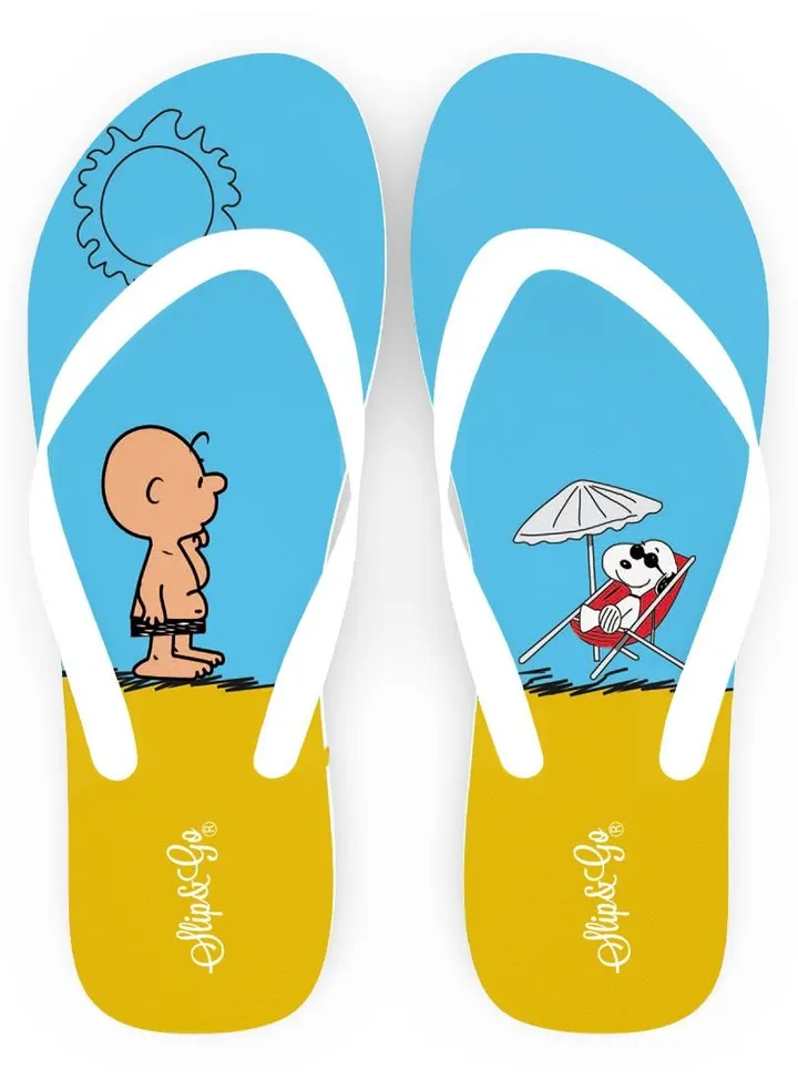 Sea Flip Flop Snoopy at the beach