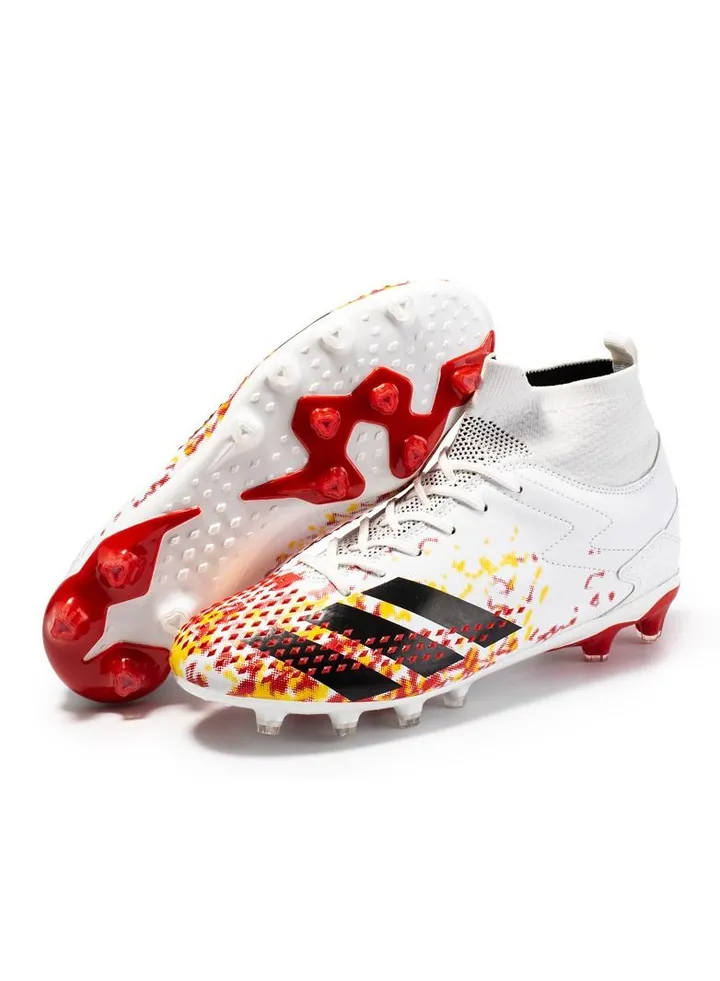 New High Bang Long Nail Anti slip Football Shoes
