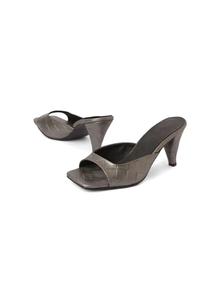 Flat Slippers
