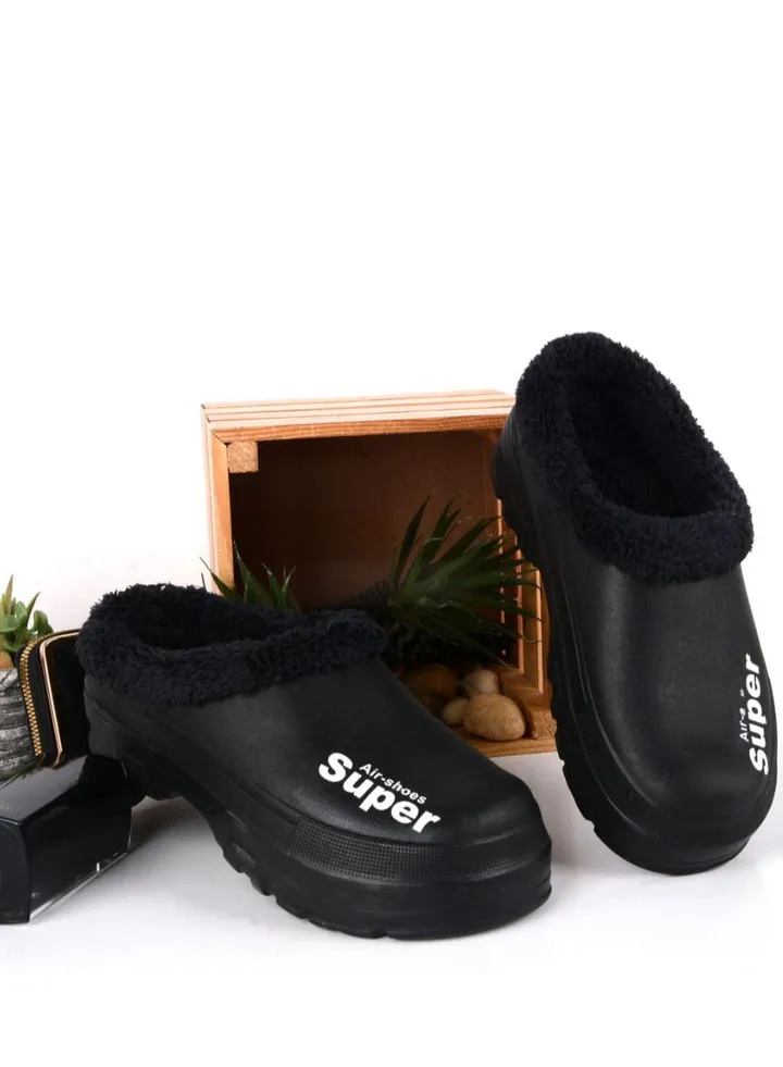 Elegant Slipper Crocs for unisex - Black