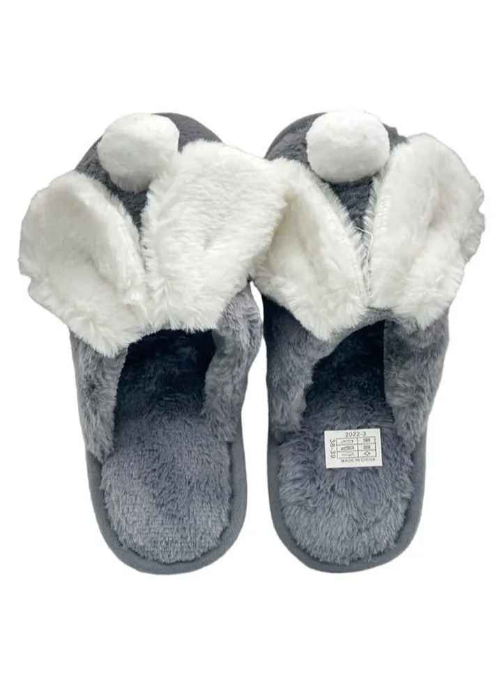 Women's fur slippers