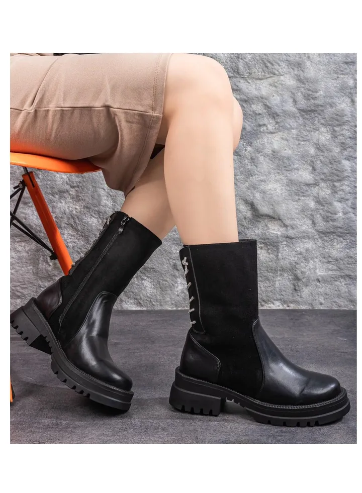 Half Boot Suede Elegant Diamond From The Back-BLACK