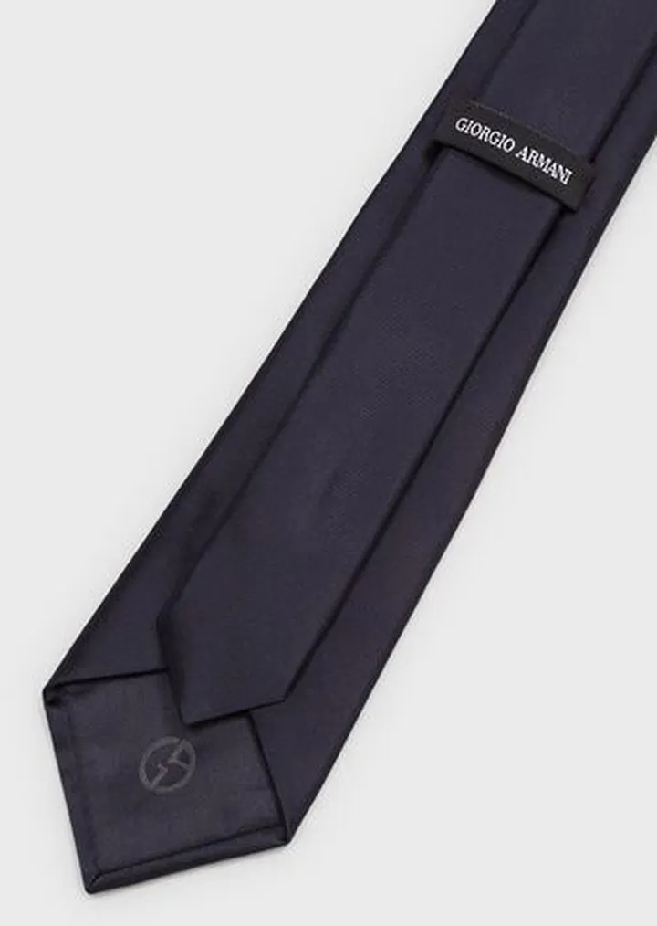 Pure silk tie