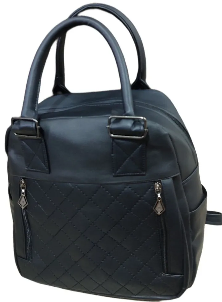 Women's handbag for travel and trips, black