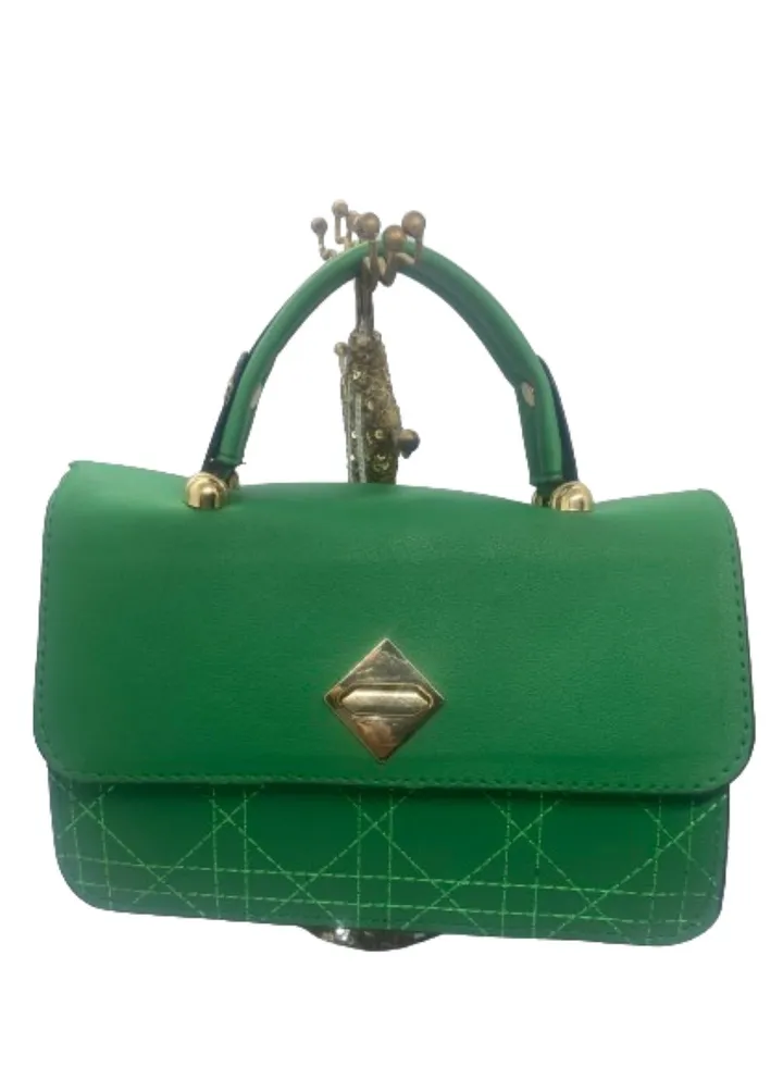 Luxury women's leather bag, green color, with leather handle