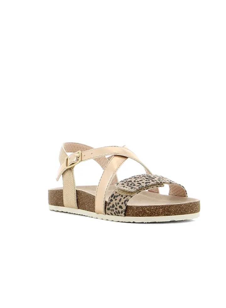 Causal Sandal