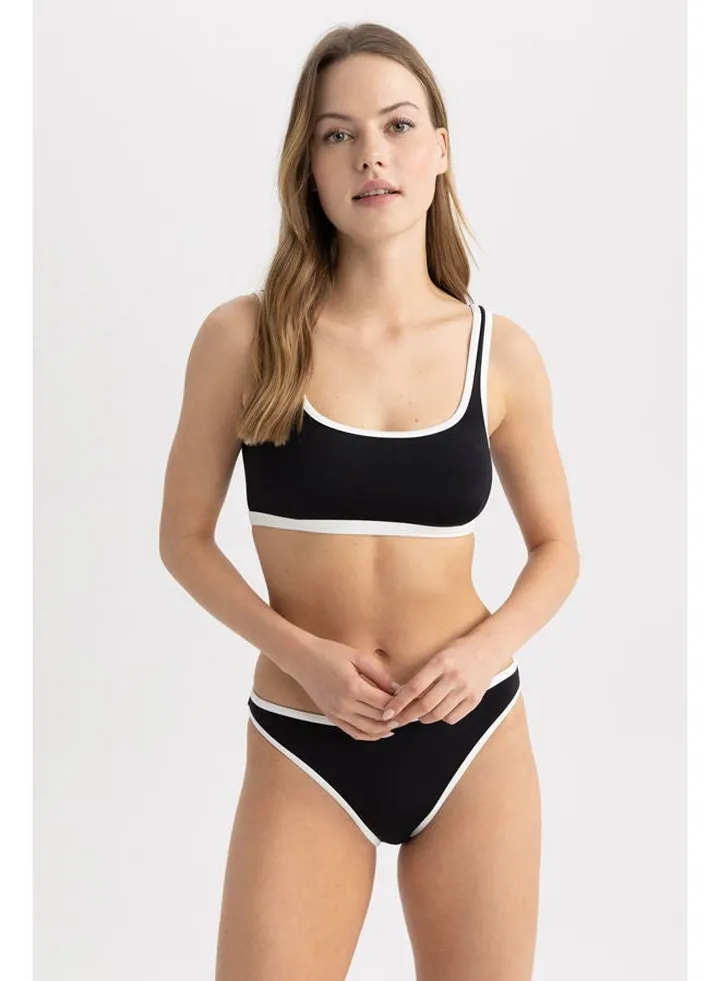 Woman Bikini Bottom