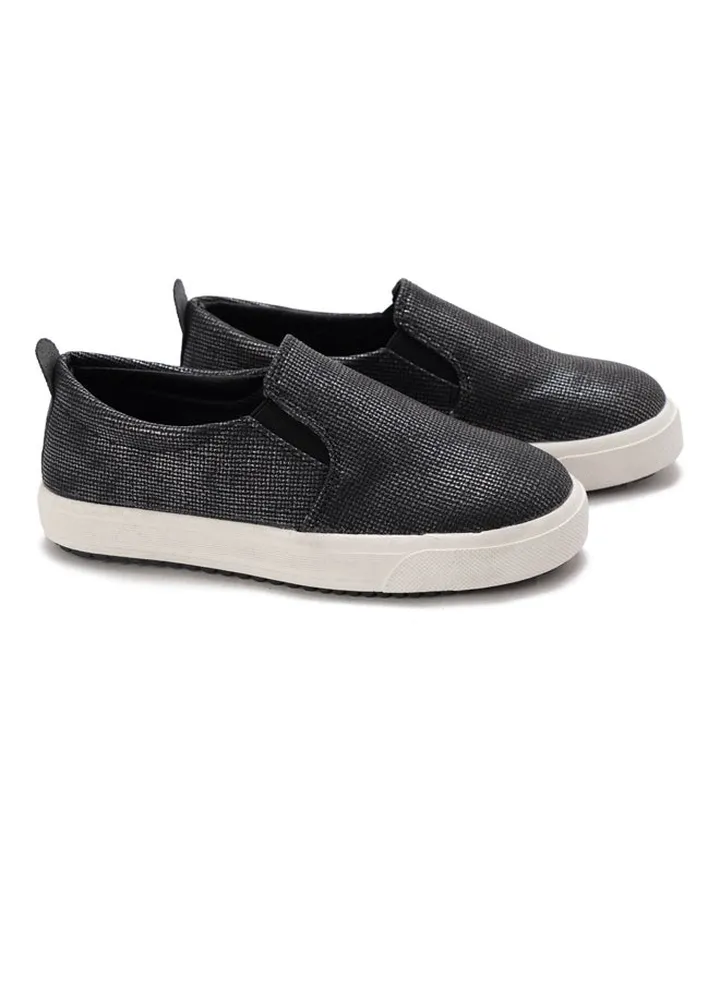 Fashionable Slip on