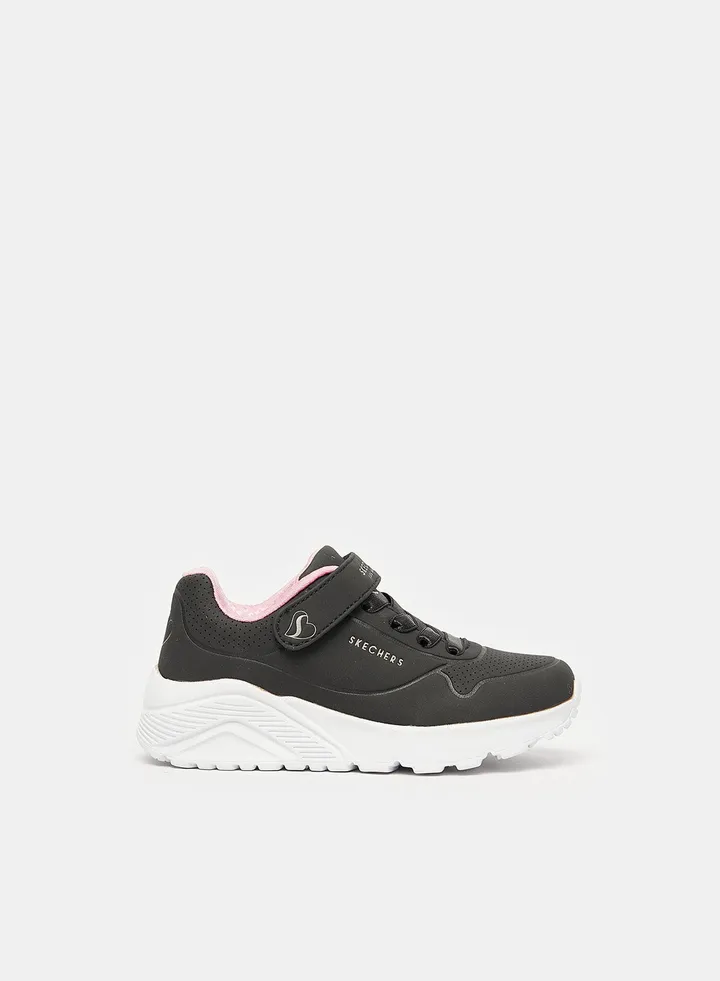 Uno Lite Sneakers