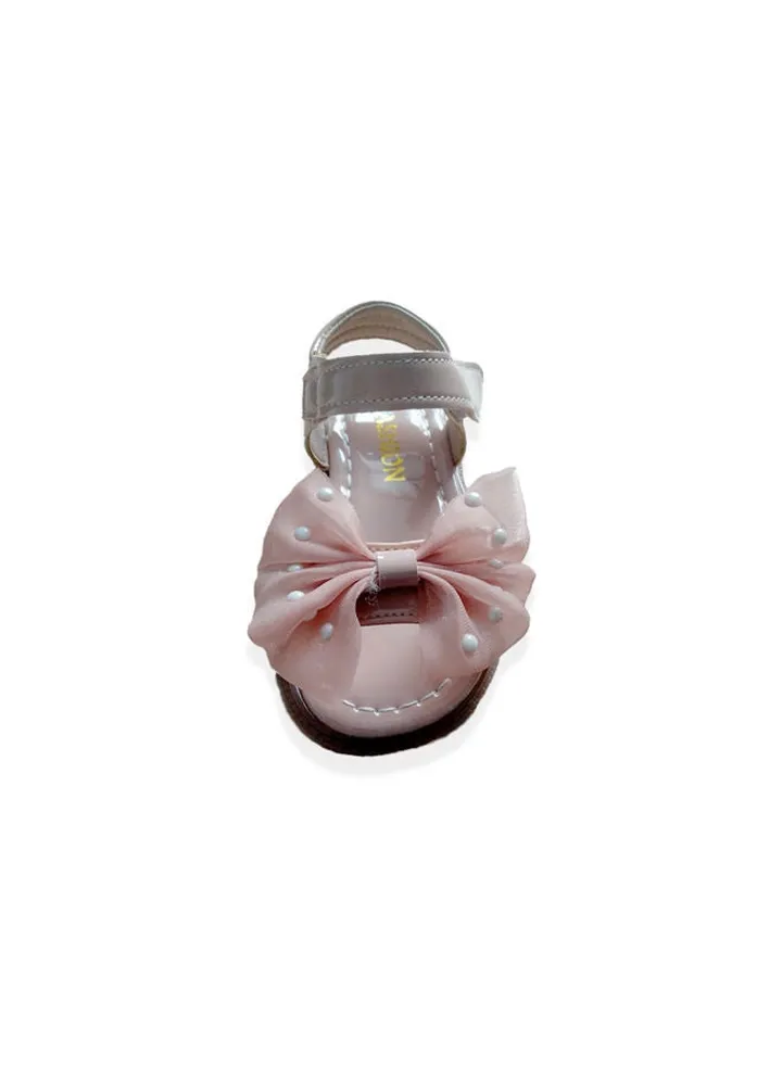 Girls pink sandals with decoration