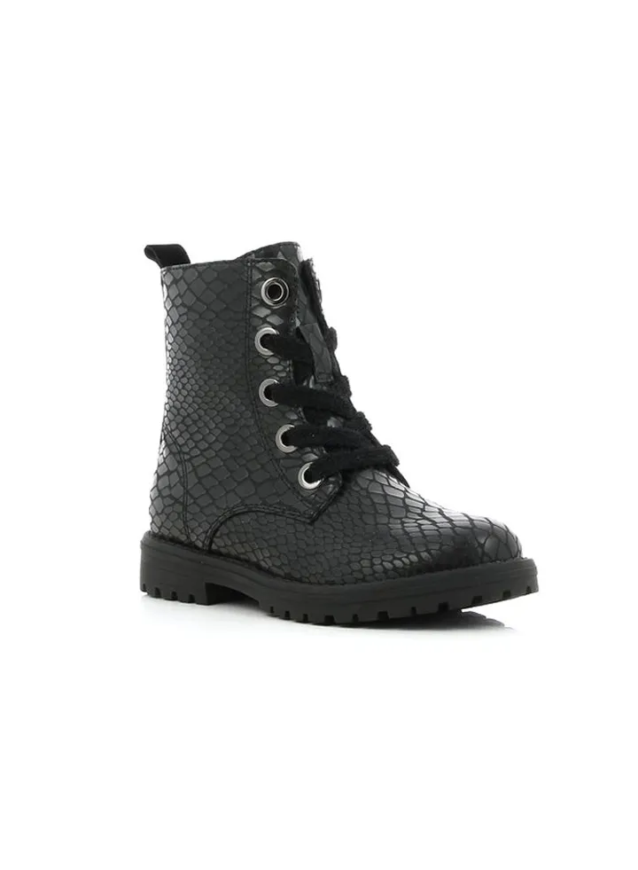High Top Sneaker