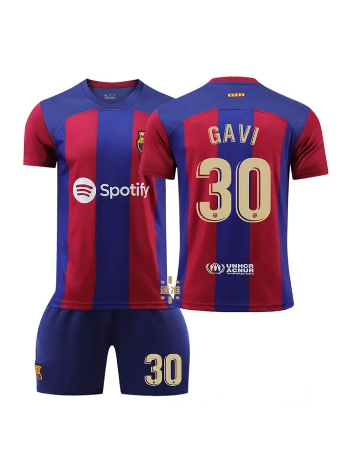 New Breathable And Sweat Wicking Football Jersey