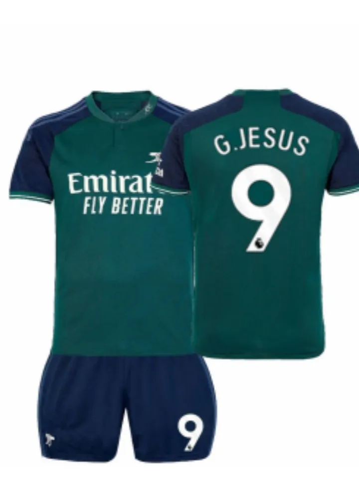 New Breathable And Sweat Wicking Football Jersey