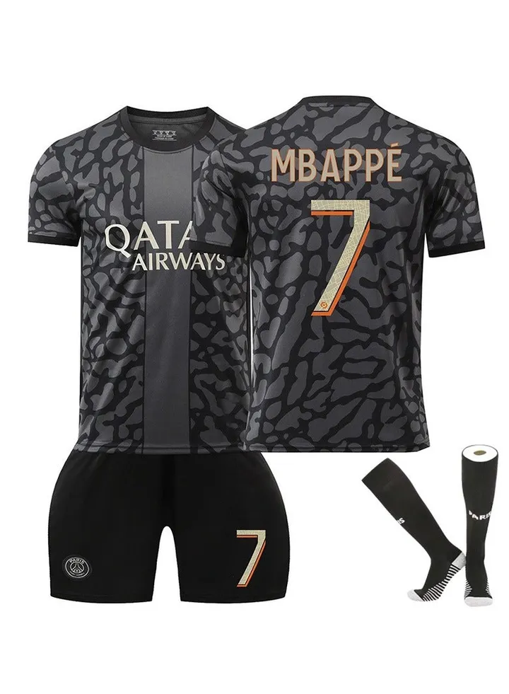 New Breathable And Sweat Wicking Football Jersey