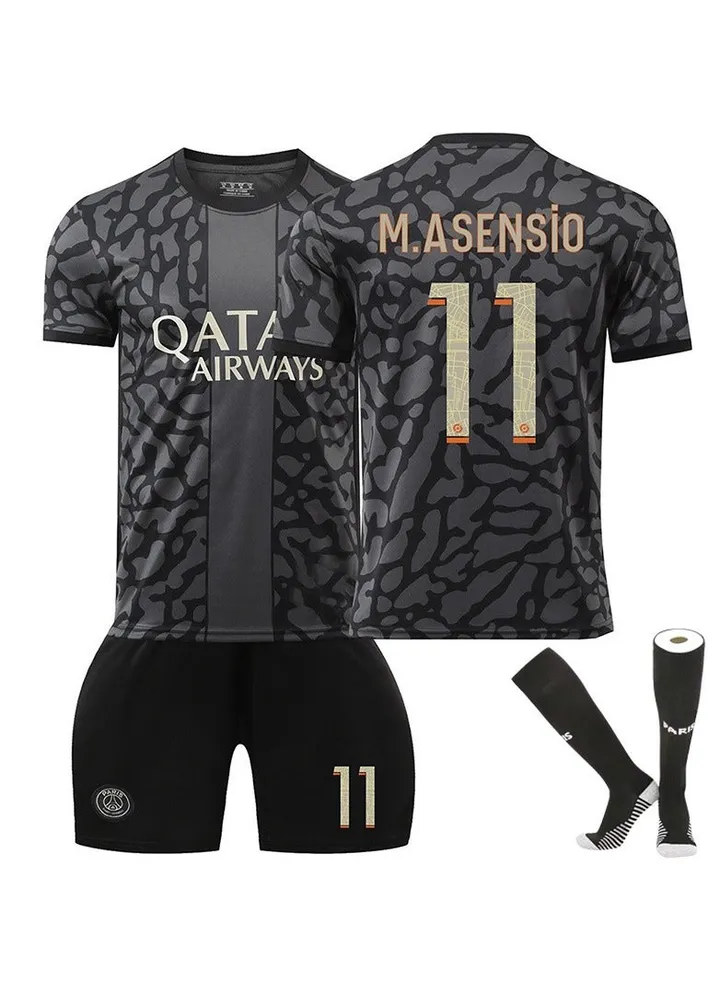 New Breathable And Sweat Wicking Football Jersey