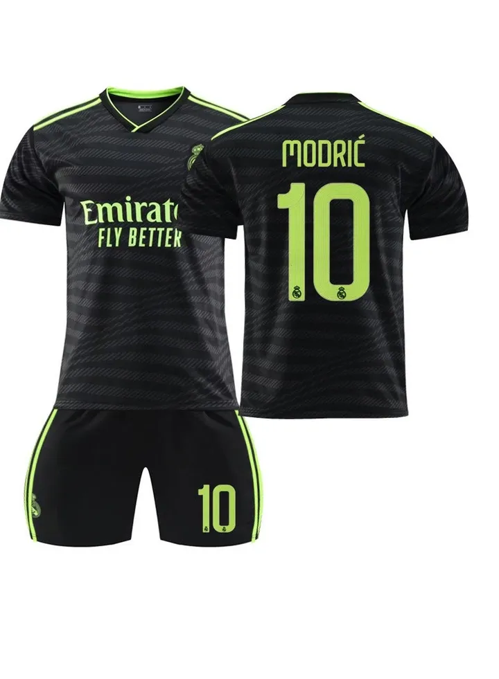 New breathable football jersey